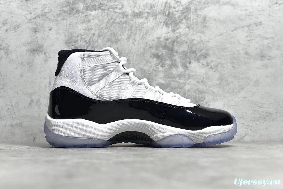 Air Jordan 11 Concord