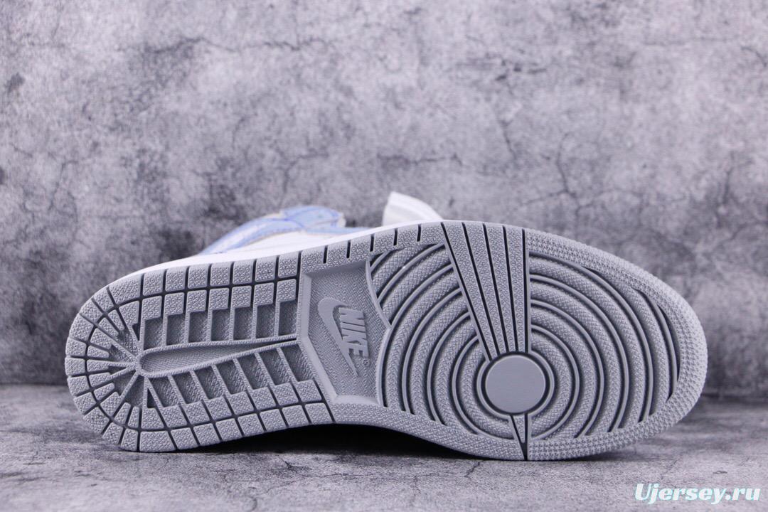 Air Jordan 1 High Hyper Royal