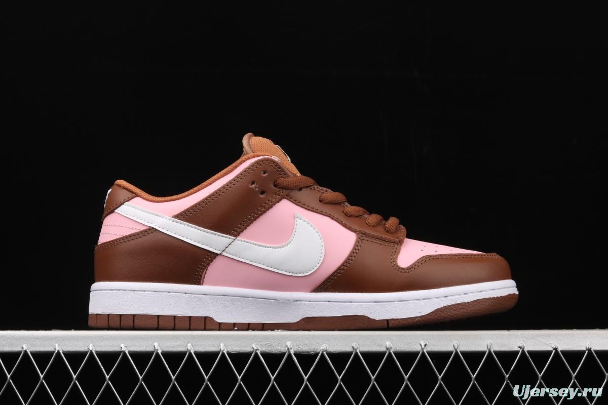 Stussy x SB DUNK Low Pro Cherry cherry pink brown skateboard shoes with low uppers 304292-671