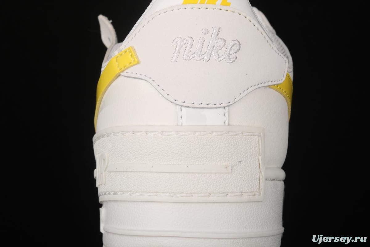 NIKE Air Force 1 ShAdidasow light weight heightened low-top board shoes CZ0375-100