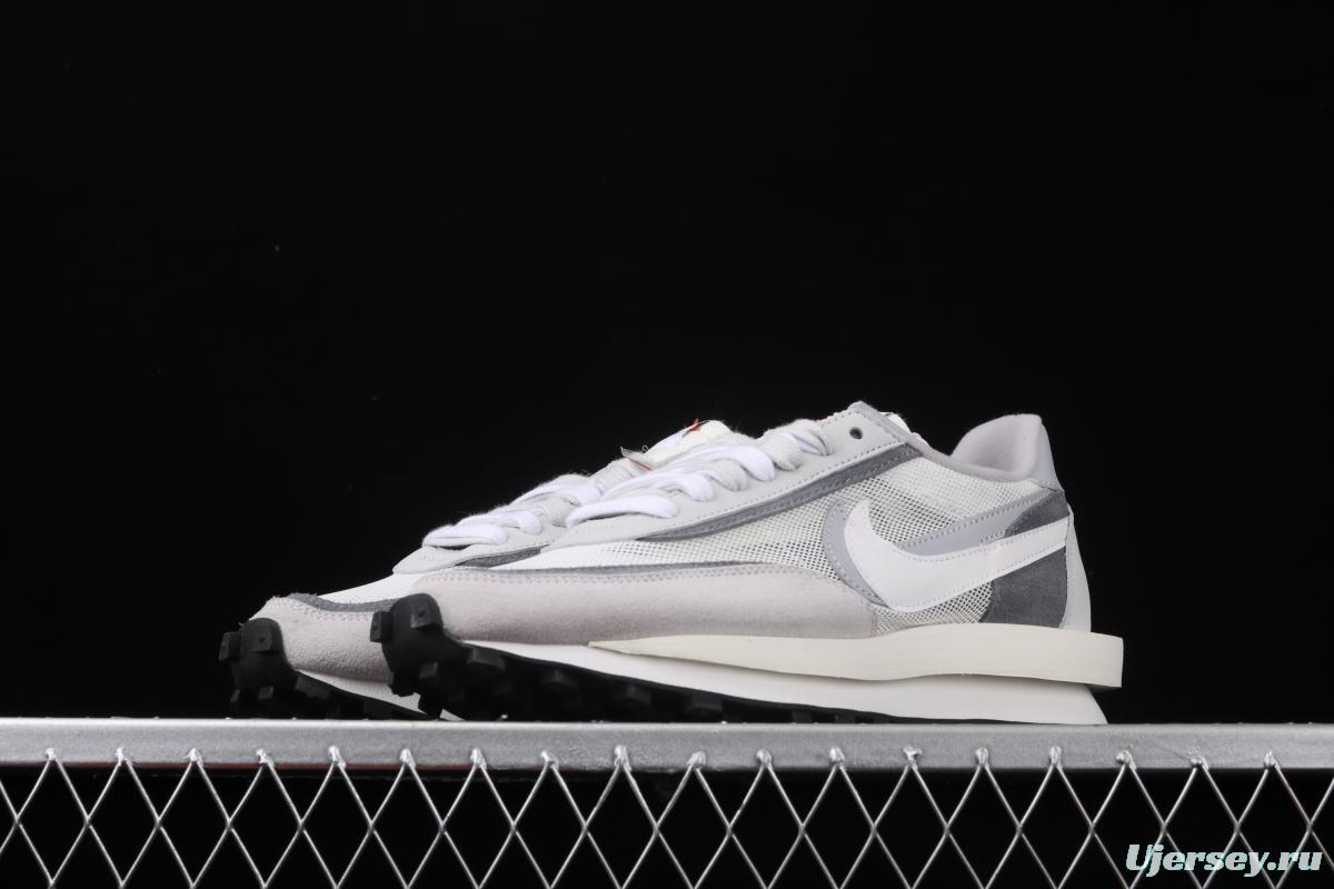 Sacai x NIKE LVD Waffle Daybreak co-signed catwalk style net gauze leather splicing double hook Swoosh running shoes BV0073-100