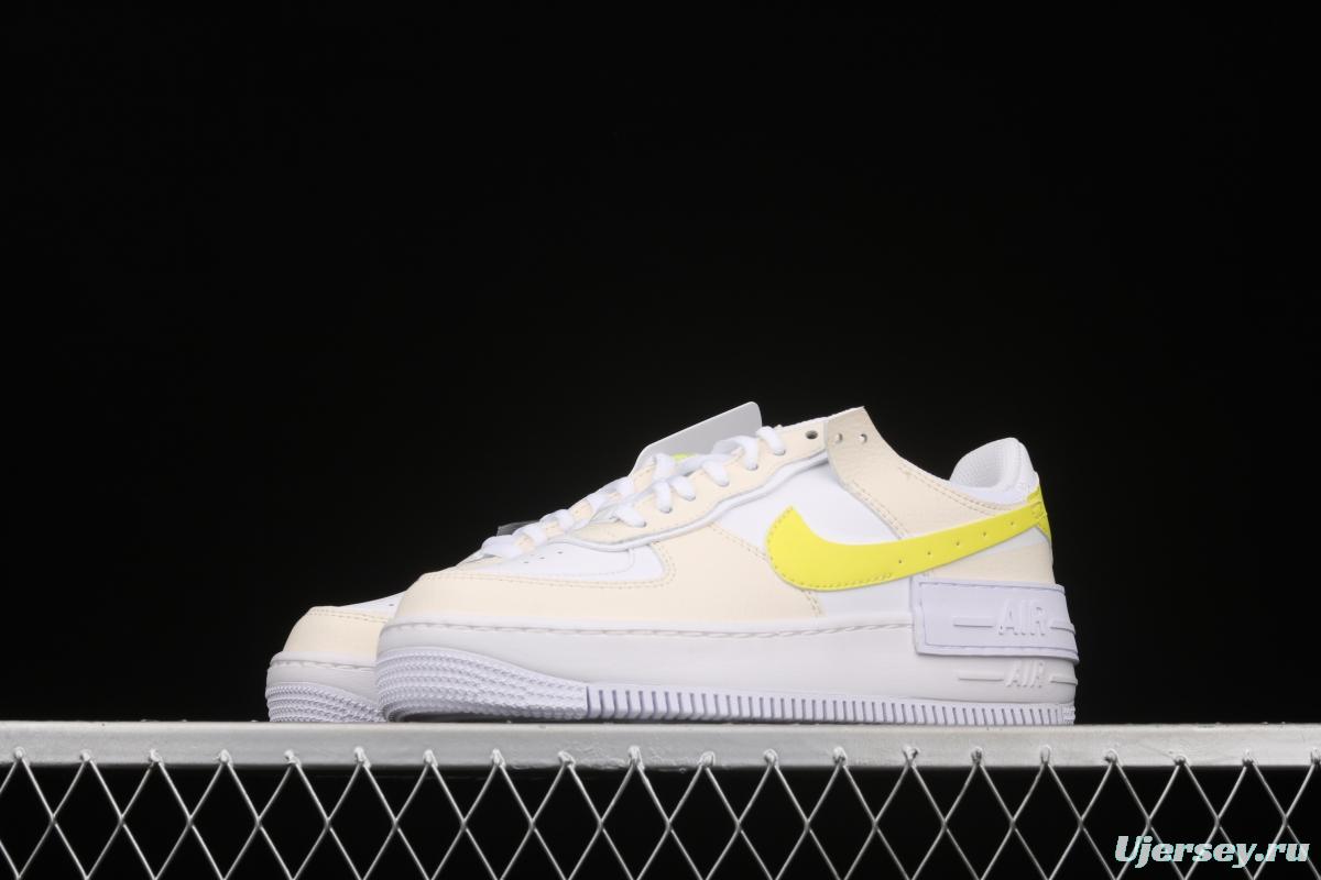 NIKE Air Force 1 ShAdidasow light weight heightened low-top board shoes DJ5197-100