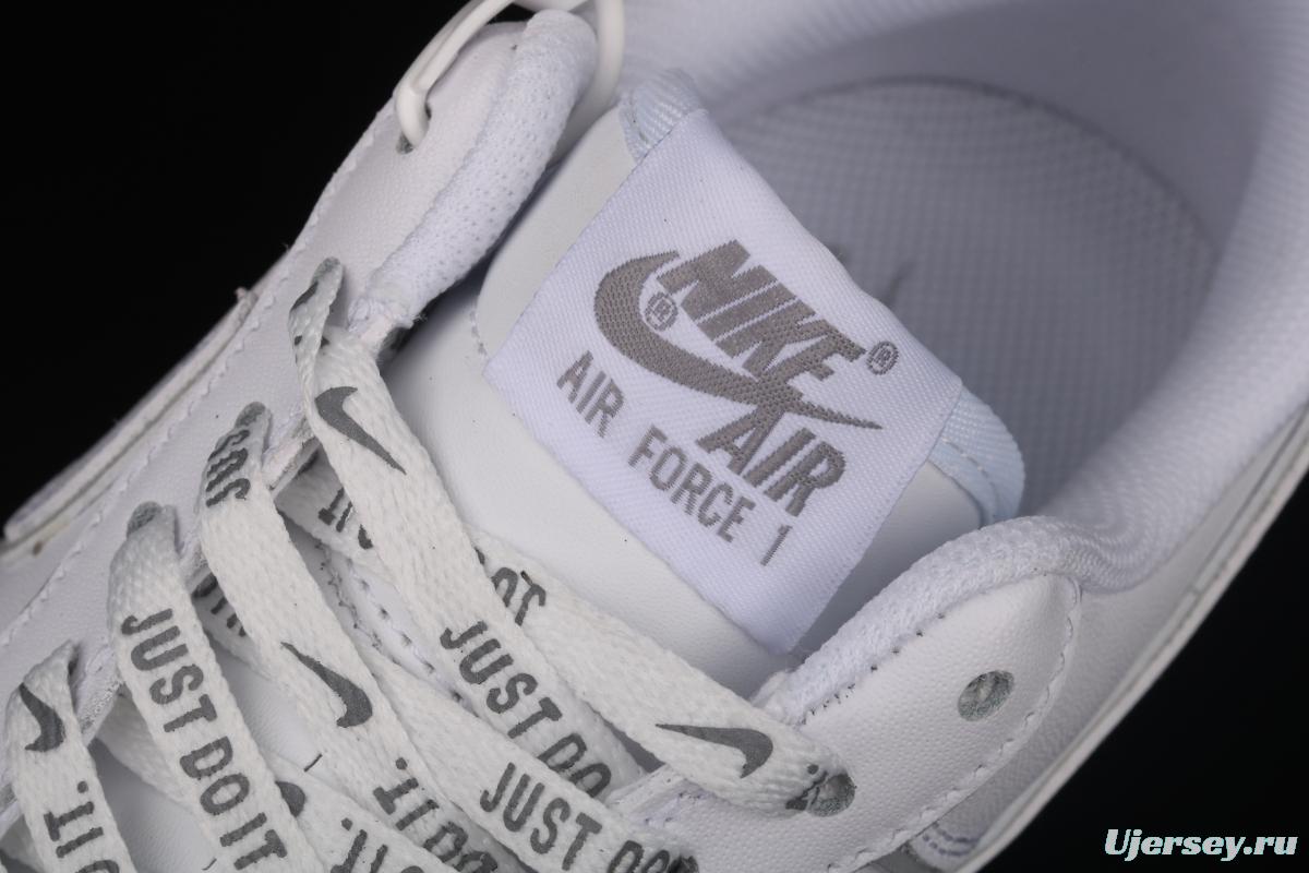 Stussy x Nike Air Force 1 Low Stussy co-named white dazzling color reflective low-top casual board shoes BQ6246-019