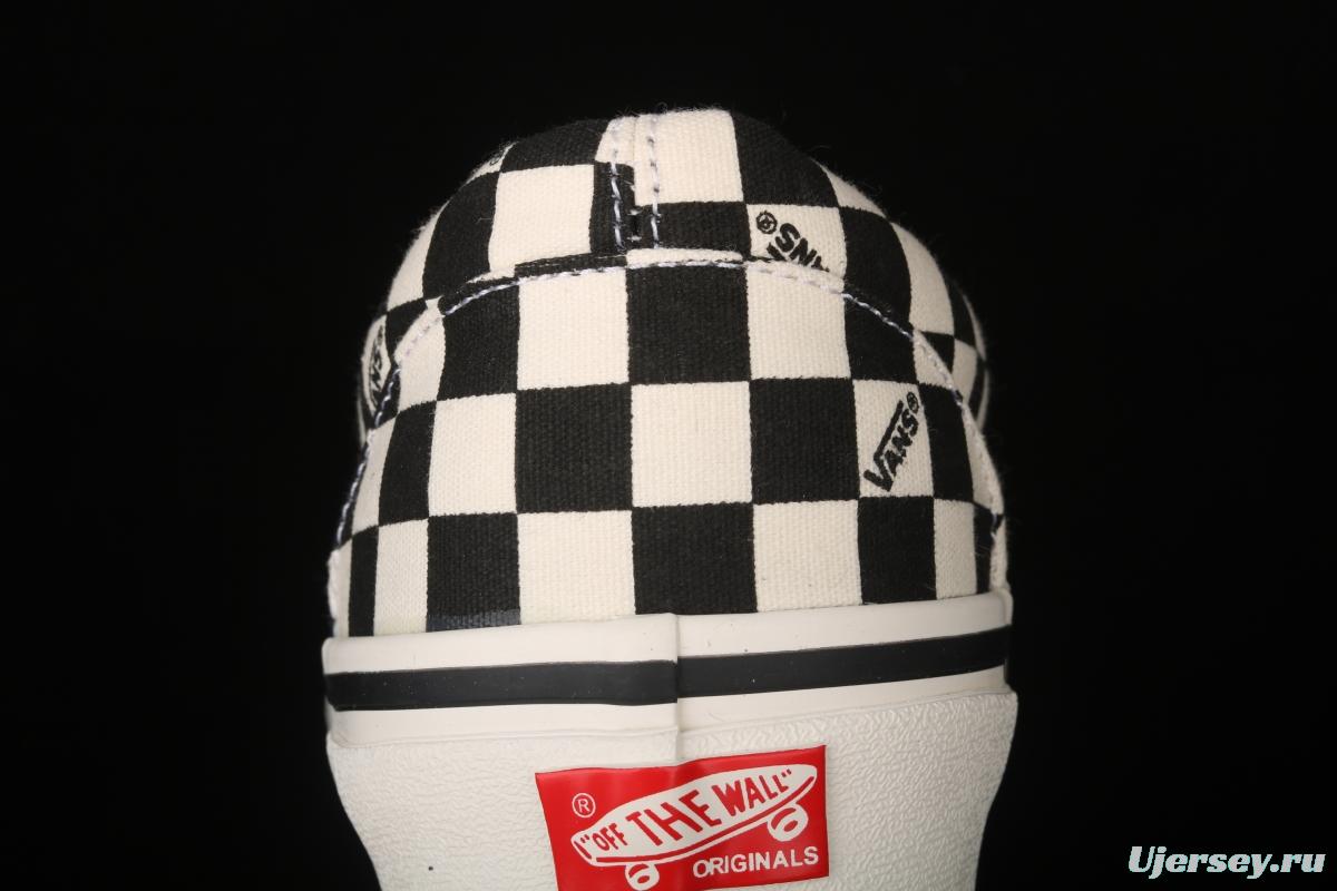 Vans Vault OG Era Lx Vance 20ss high-end branch line black and white checkerboard letter low-top canvas board shoes VN0A4BV4R6R
