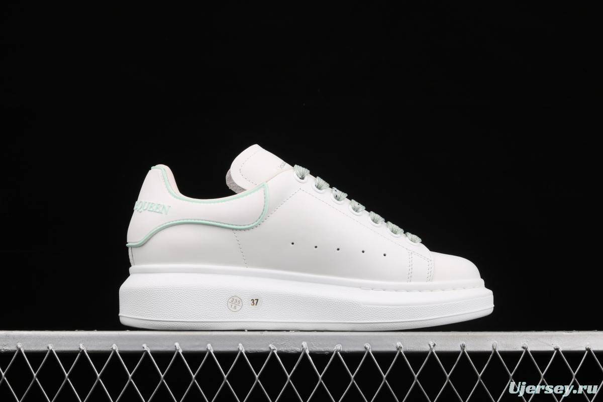 Alexander McQueen White and Green drop Molding