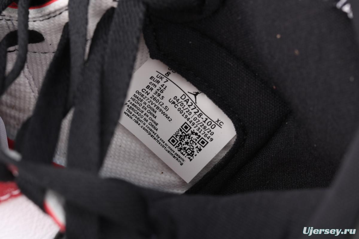 Air Jordan 1 Retro OG SP Chicago DA2728-100