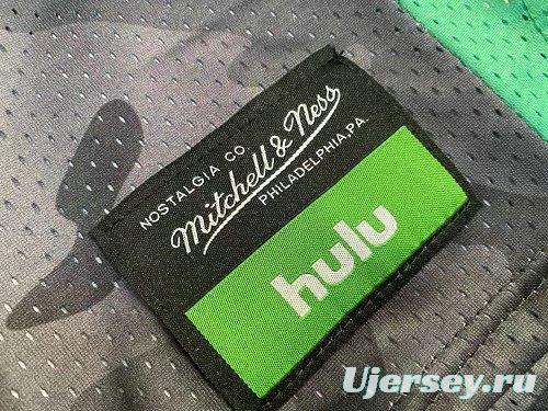 Men's Hulu Mesh Black Retro Classic Team Jersey