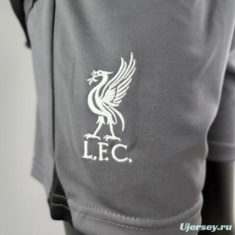 22/23 Liverpool Kids Kit Goalkeeper Black Soccer Jersey