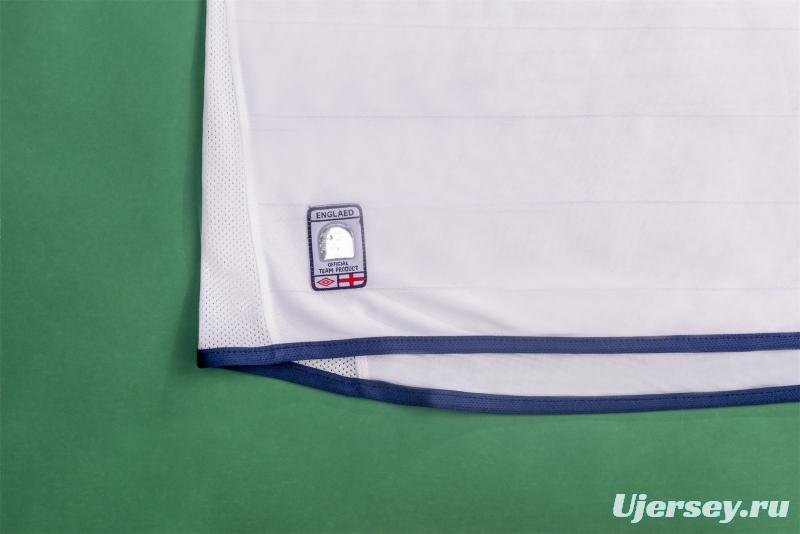 Retro 2004 England Home Soccer Jersey