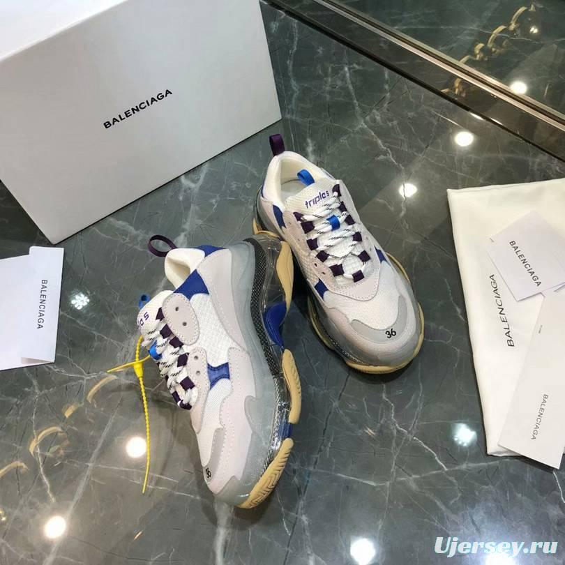 Men/Women Balenciaga Triple S  Sneaker Khaki