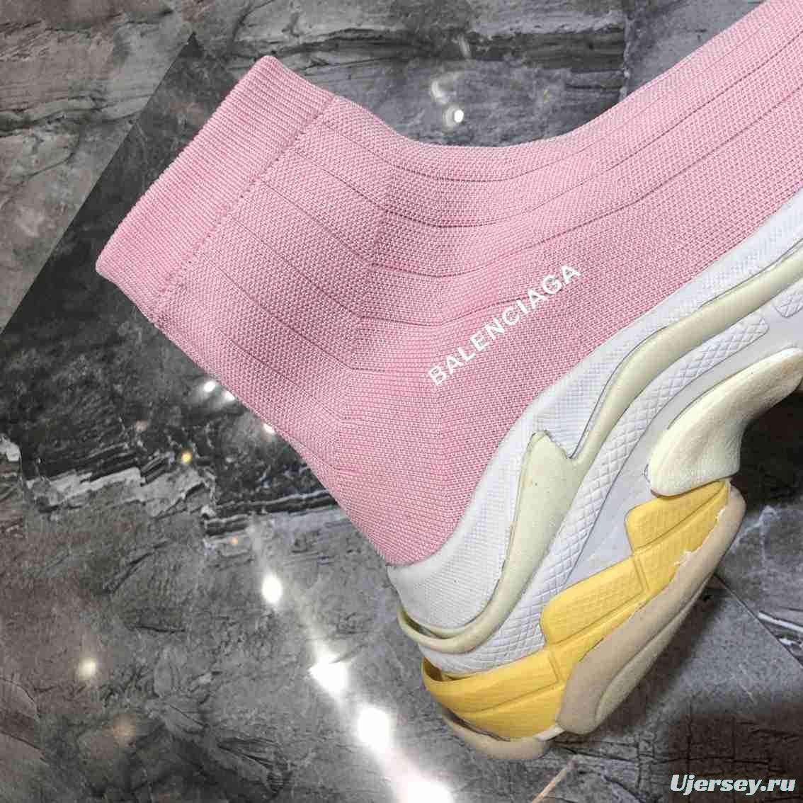 Men/Women Balenciaga Speed Pink Sneaker Item 6380270