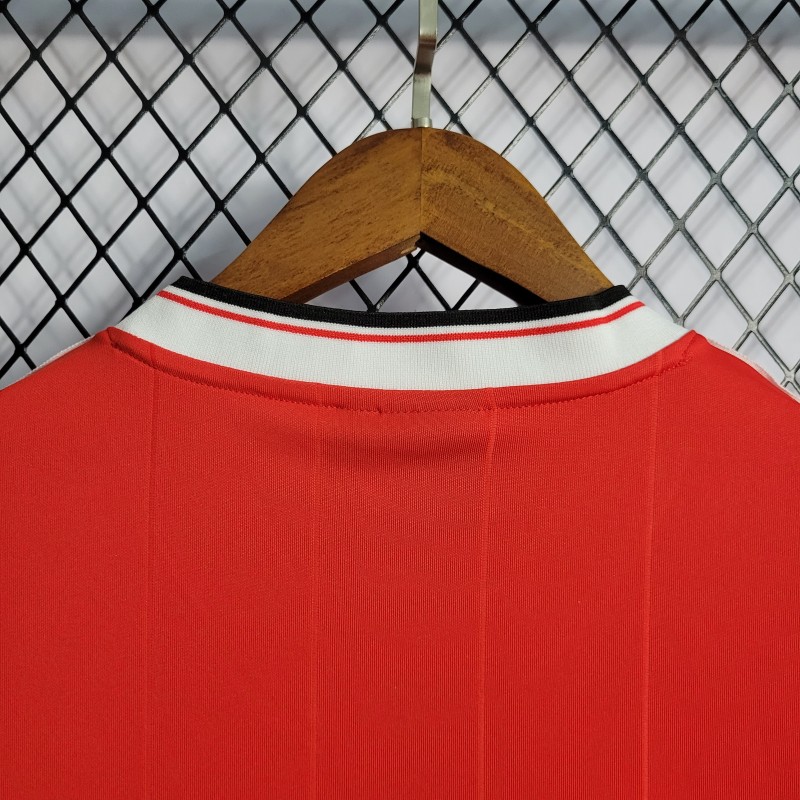 Retro 83/84 Manchester United Home Jersey