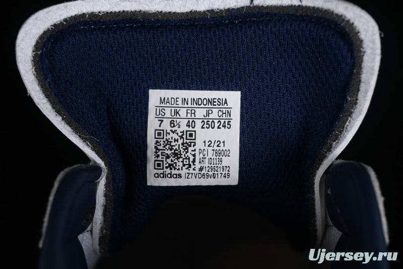 Adidas Originals Superstar Casual Sneakers with Shell Toe Design - ID1139