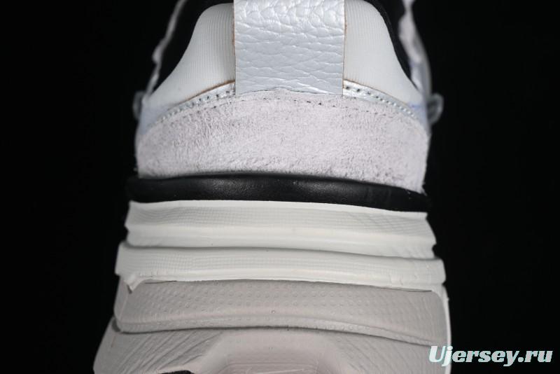 Nike Runtekk V2K Retro Low-Top Running Shoes with Cushlon Midsole and Distressed Effect - FN6703-002