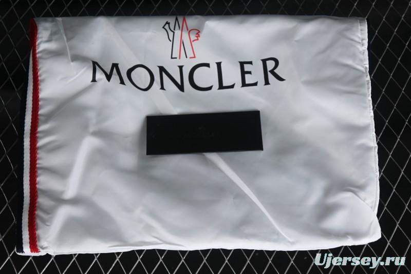 Moncler Trailgrip GTX Hiking Shoes with Cordura Nylon & Gore-Tex Waterproof Technology - M00100M2058
