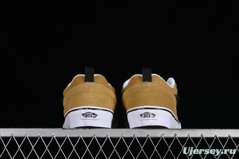 Vans Classics Knu Skool Retro Skate Shoes with Thick Tongue and Oversized Toe - VN0009QC5QJ1