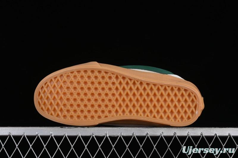 Vans Knu-Skool VR3 Lx Low-Top Retro Sneakers in Grey Green with Gum Sole - VN000CS0DWM