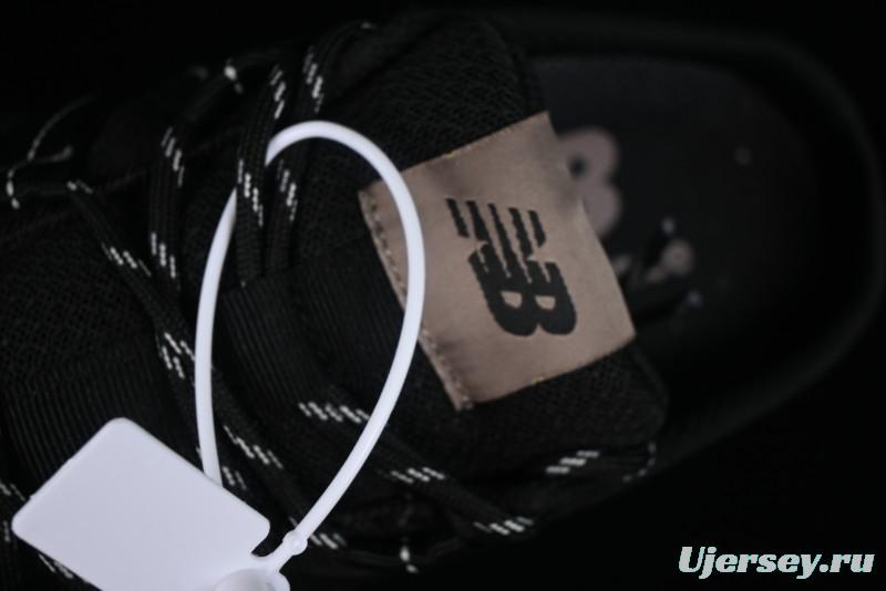 New Balance CRV CAP V2 Casual Sneakers with Flat Sole and Mesh Upper - SD3205BB2