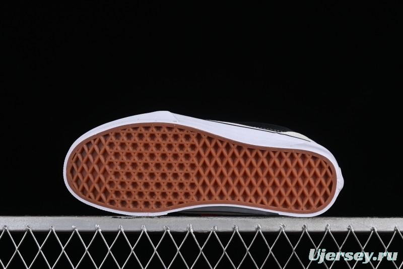 Vans Classics Knu Skool Retro Sneakers with Thick Tongue and Oversized Toe - VN0009QC02Y