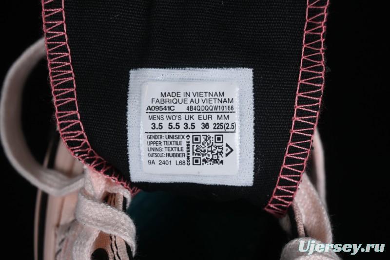 Converse Chuck 70s High Top Casual Sneakers in Black and Pink - A09541C
