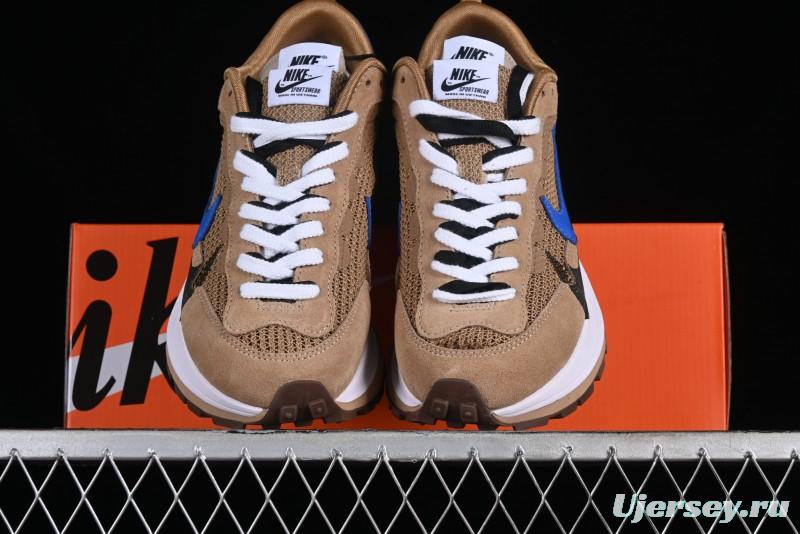 Nike Sacai VaporWaffle 3.0 Fashion-Forward Sneakers with Hybrid Design - CV1363-201