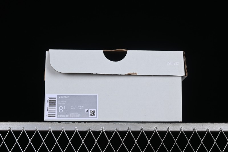 Nike Air Force 1 '07 Low Casual Sneakers in Black and White - FQ4296-101