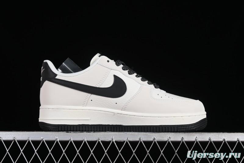 Supreme x Nike Air Force 1 '07 Low Casual Skate Shoes with Zoom Air Cushion - HD1968-009