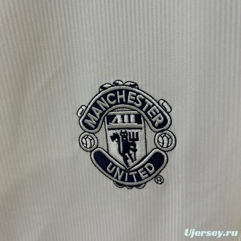 00/01 Retro Manchester United Away Jersey