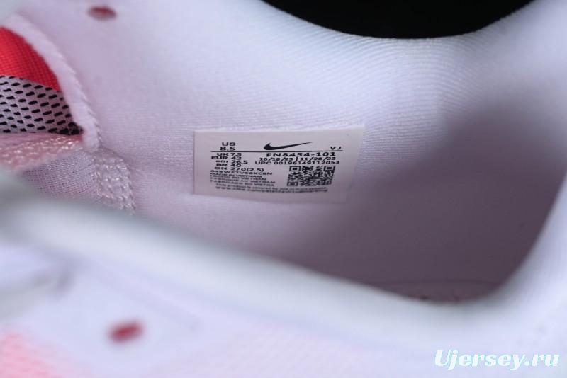 Nike Zoom Fly 6 Lightweight Responsive Running Shoes with Flyknit and React Technology - FN8454-100