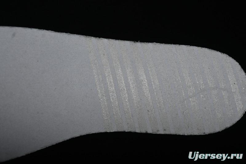 Nike SB Dunk Low Casual Skateboarding Shoes in Beige Green with Hemp Rope Detail - LK2146-511