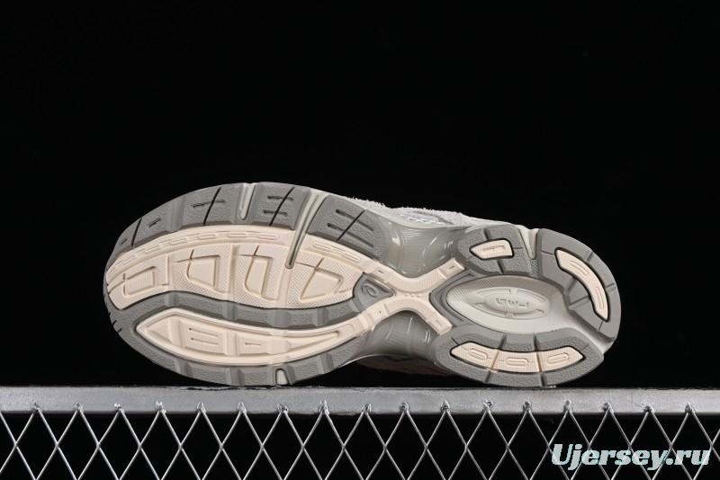 Asics Tiger GEL-1130 Low-Top Retro Running Shoes with GEL Cushioning and Ortholite Insole - 1201A982-200