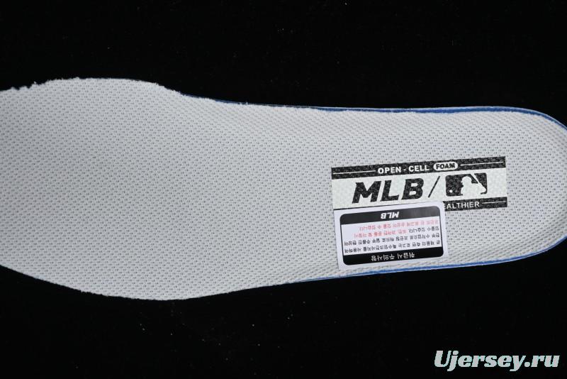 MLB Chunky Liner New York Yankees Hook & Loop Lightweight Platform Sneakers with 6cm Height Increase - 3ASXLMB3N50BKS