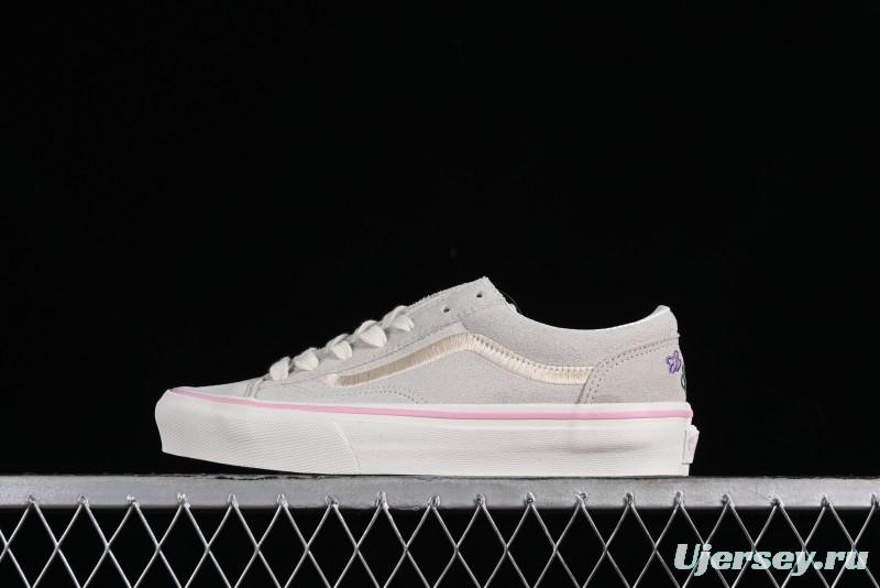 Vans Style 36 Low-Top Skate Shoes with Embroidered Details in Cream - VN000CRPGRN