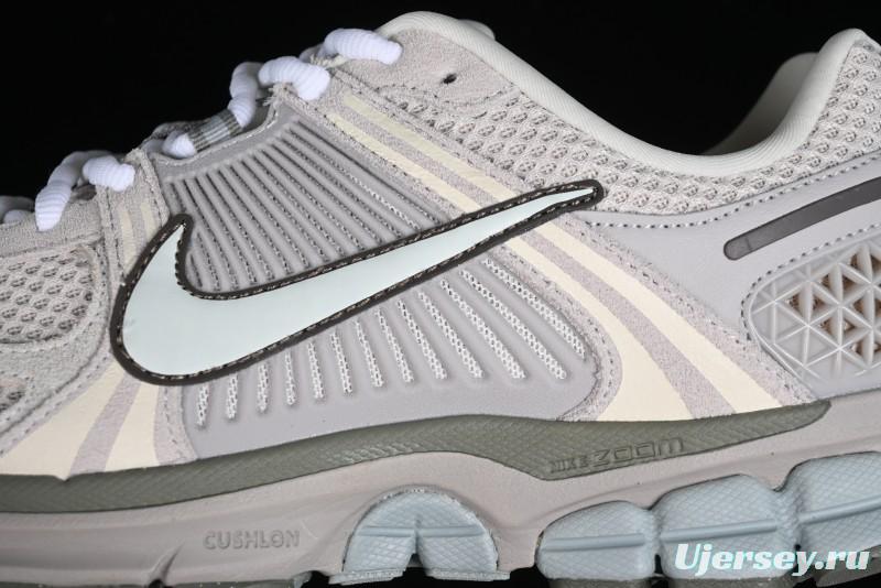 Nike Zoom Vomero 5 SP Retro Classic Casual Running Shoes with EVA Midsole - FZ3653-104