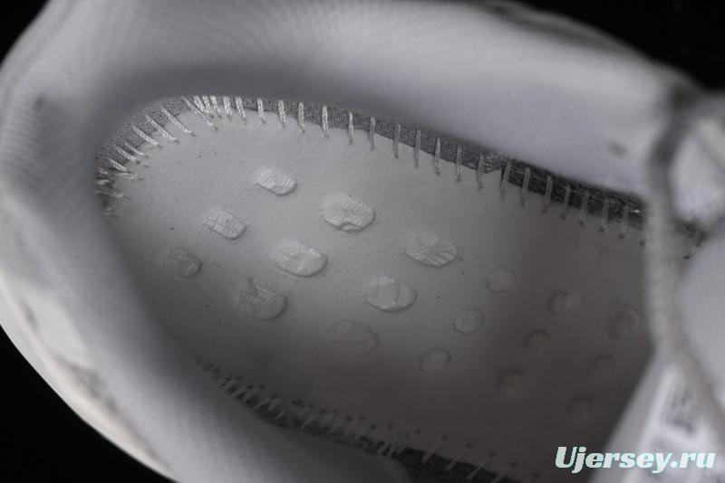 Adidas Yeezy Boost 700 V2 Static Running Shoes - EF2829