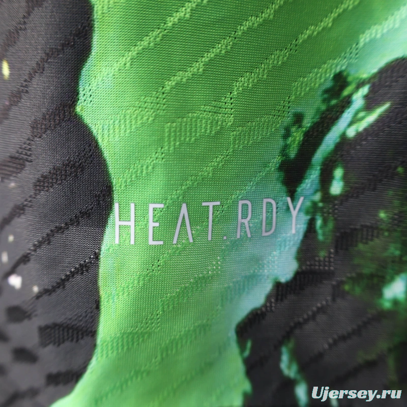 25/26 Player Version Real Madrid Black Splash Art Special Edition Jersey