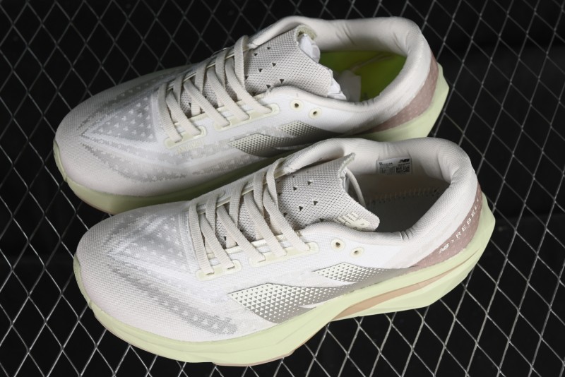 New Balance FuelCell Rebel V4 Low-Top Anti-Slip Durable Versatile Casual Running Shoes - MFCXLD4