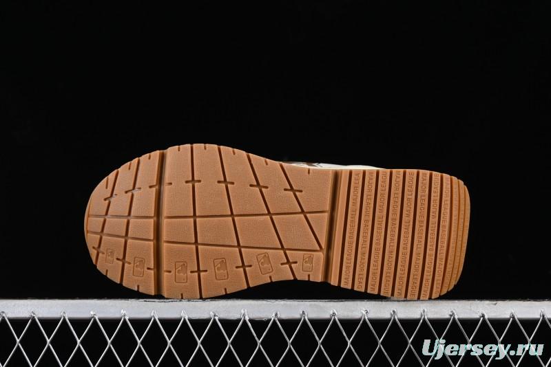 New York Yankees MLB Chunky Runner Denim Monogram Lightweight Casual Sneakers - 3ASHCRM3N43BRS