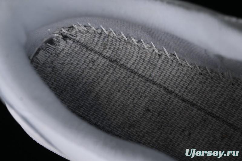 Vans Hylane Series Retro Sneakers with Iconic Side Stripes - VN000D1J689