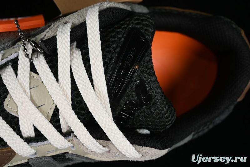 Asics Tiger GEL-1130 Low-Top Retro Running Shoes with GEL Cushioning and Durable Outsole - 1201A924-300