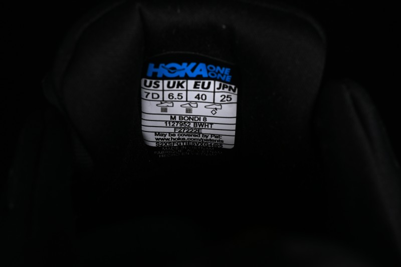 HOKA ONE ONE Bondi 8 Functional Cushioned Running Shoes with Engineered Mesh Upper - 1123202 BWHT