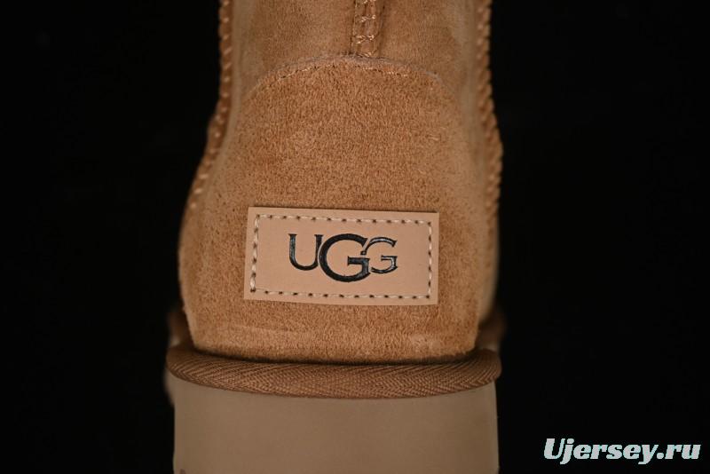 UGG Classic Short II Genuine Shearling Snow Boots with TREADLITE Outsole - 1016223