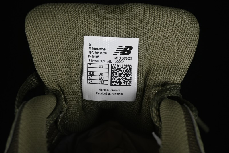 New Balance 1906 Series Retro Dad Style Casual Running Shoes - M1906RWF