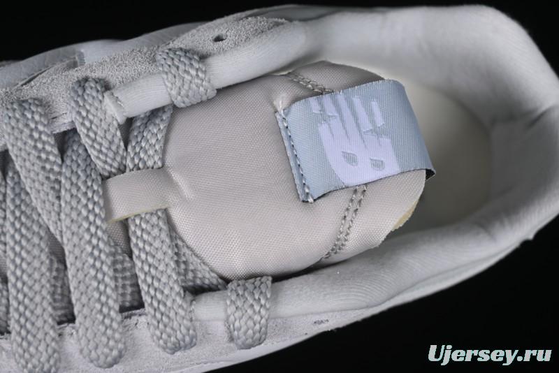 New Balance RC42 Series Retro Football Training Casual Sneakers - URC42EB