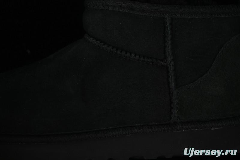 UGG Classic Ultra Mini Short Boots with Genuine Australian Sheepskin and TREADLITE Outsole - 1116109