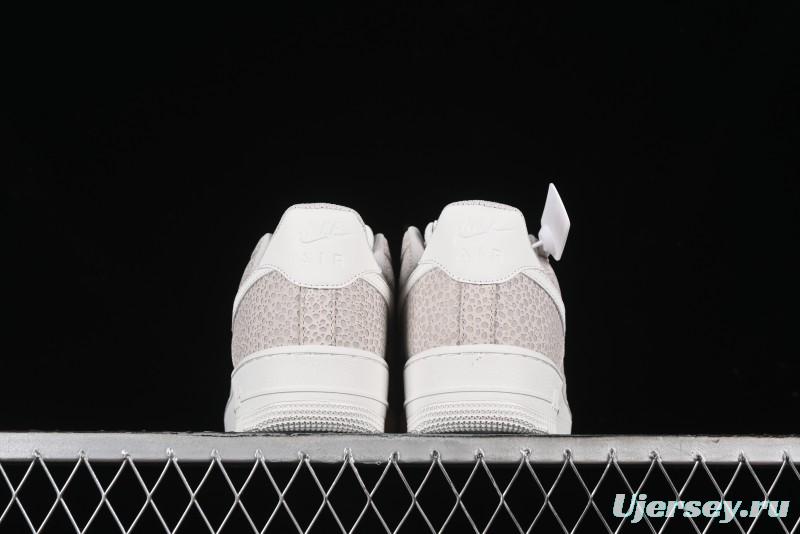 Nike Air Force 1 '07 Low Casual Sneakers with Full-Length Air Cushion - FV6519-001