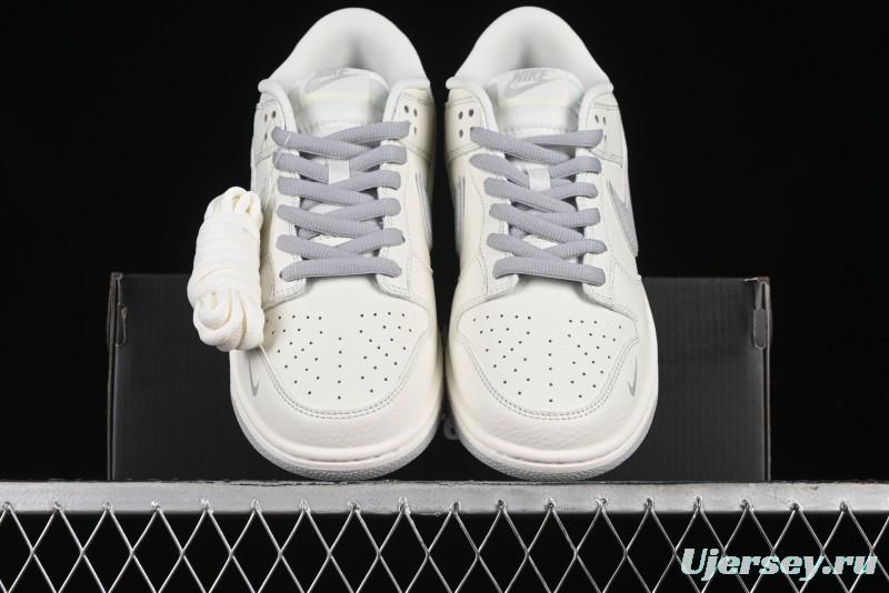 Nike SB Dunk Low Supreme x THE NORTH FACE Skate Shoes - BM0234-502