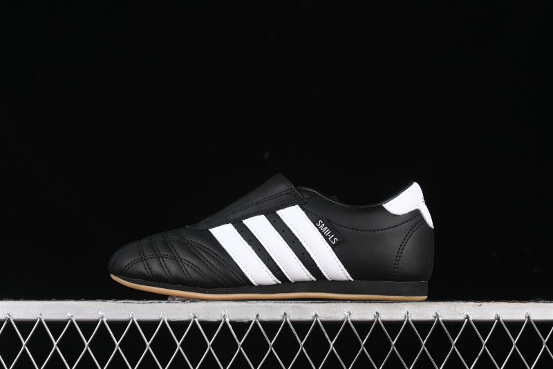 Adidas Originals Taekwondo JQ4775 Low-Top Training Shoes for Comfortable Non-Slip Durable Workouts