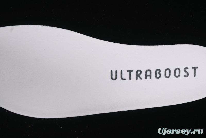 Adidas Ultraboost 5 ID8813 Running Shoes with Boost Cushioning