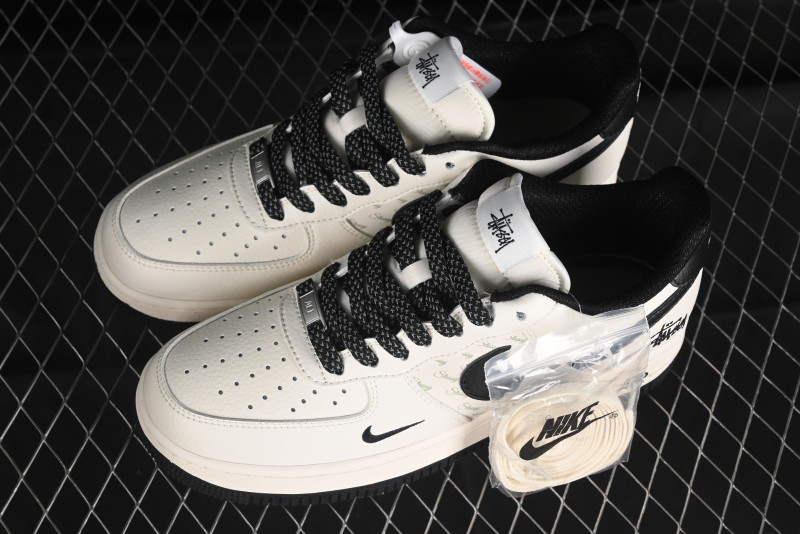 Nike Air Force 1 '07 Low Stussy Collaboration - White Black Low-Top Casual Sneakers - XZ3328-001